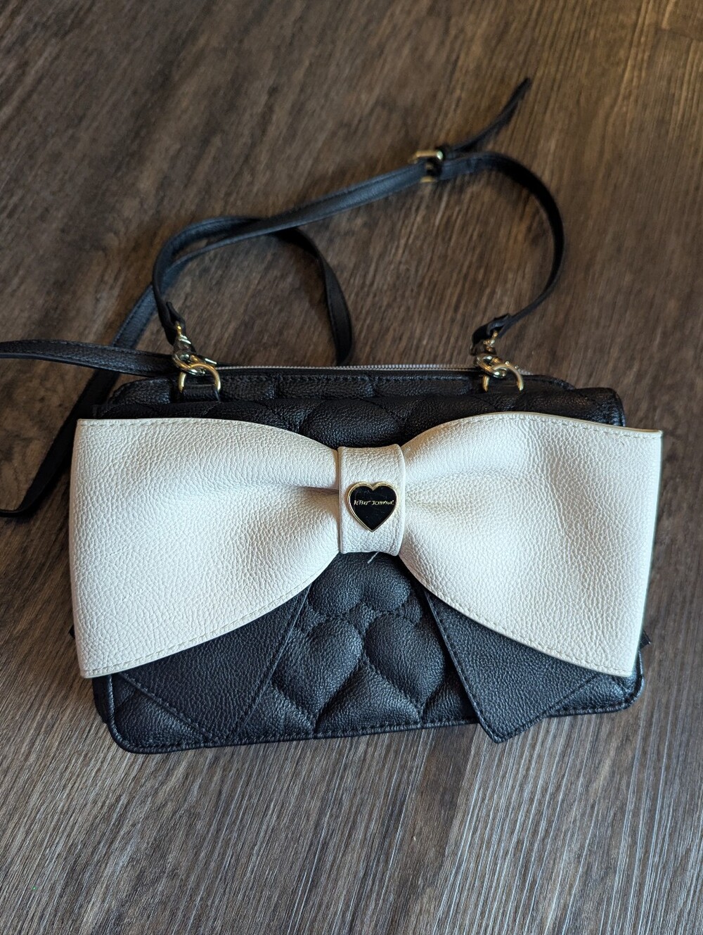 Betsey Johnson Black & Cream Bow Crossbody Bag